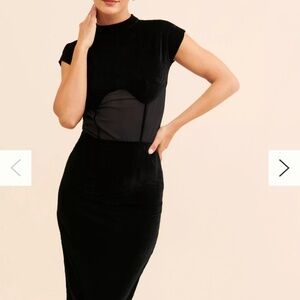 Let Me Be Diane Velvet Midi Dress XS